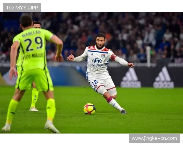 足球明星分身艺术创作展示多样风格与魅力的精彩图片合集 足球明星分身艺术创作展示多样风格与魅力的精彩图片合集