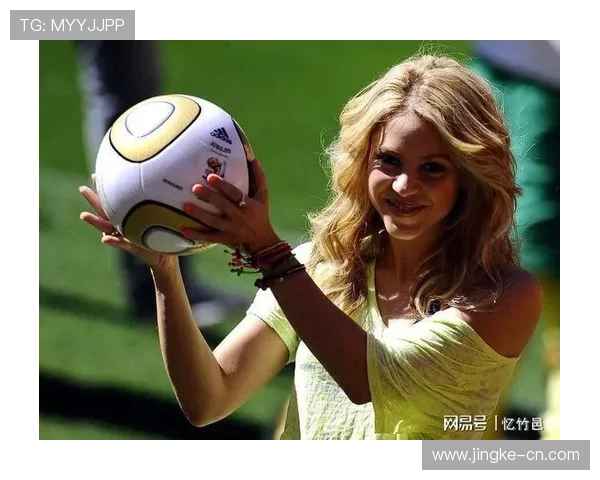 足球明星化妆成美女的惊艳变身引发热议展现多元魅力与时尚风采