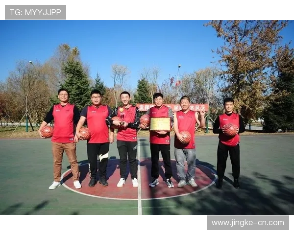 重庆篮球队在杯赛中的灵活性表现及其对比赛结果的影响分析 重庆篮球队在杯赛中的灵活性表现及其对比赛结果的影响分析